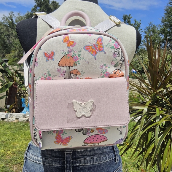 BETSEY JOHNSON LUV BETSEY BLUSH MUSHROOM/BUTTERFLY BACKPACK - Picture 1 of 6